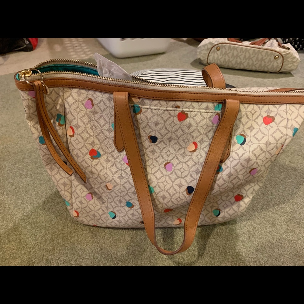 Fossil purse